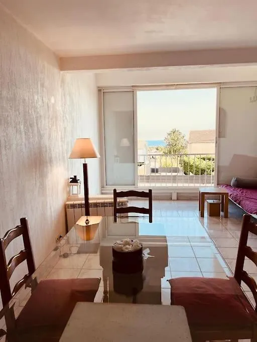 Contactos de Triplex T4 83M2 Vue Mer Avec Le Patio Et L\'Arrivee Autonome