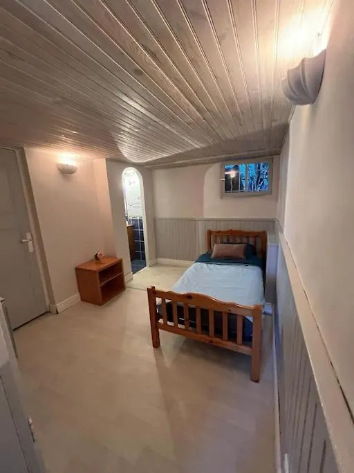 Apartment Triplex T4 83M2 Vue Mer Avec Le Patio Et L'Arrivee Autonome Bandol